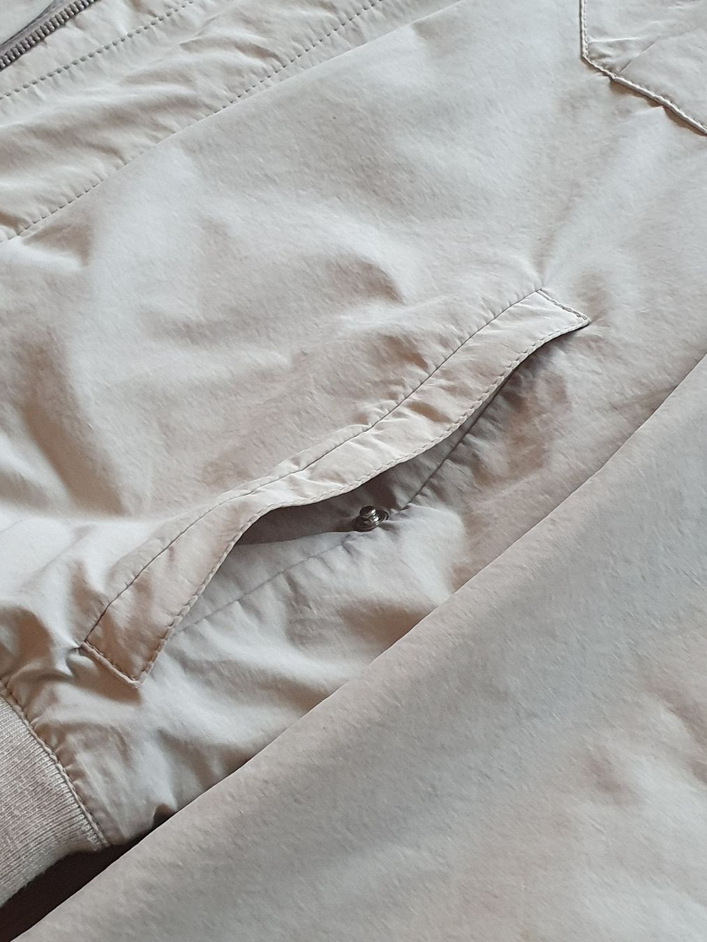 Jacken: Schöne Übergangsjacke Beige – Gebraucht aus Luzern von Alles15stutz 5