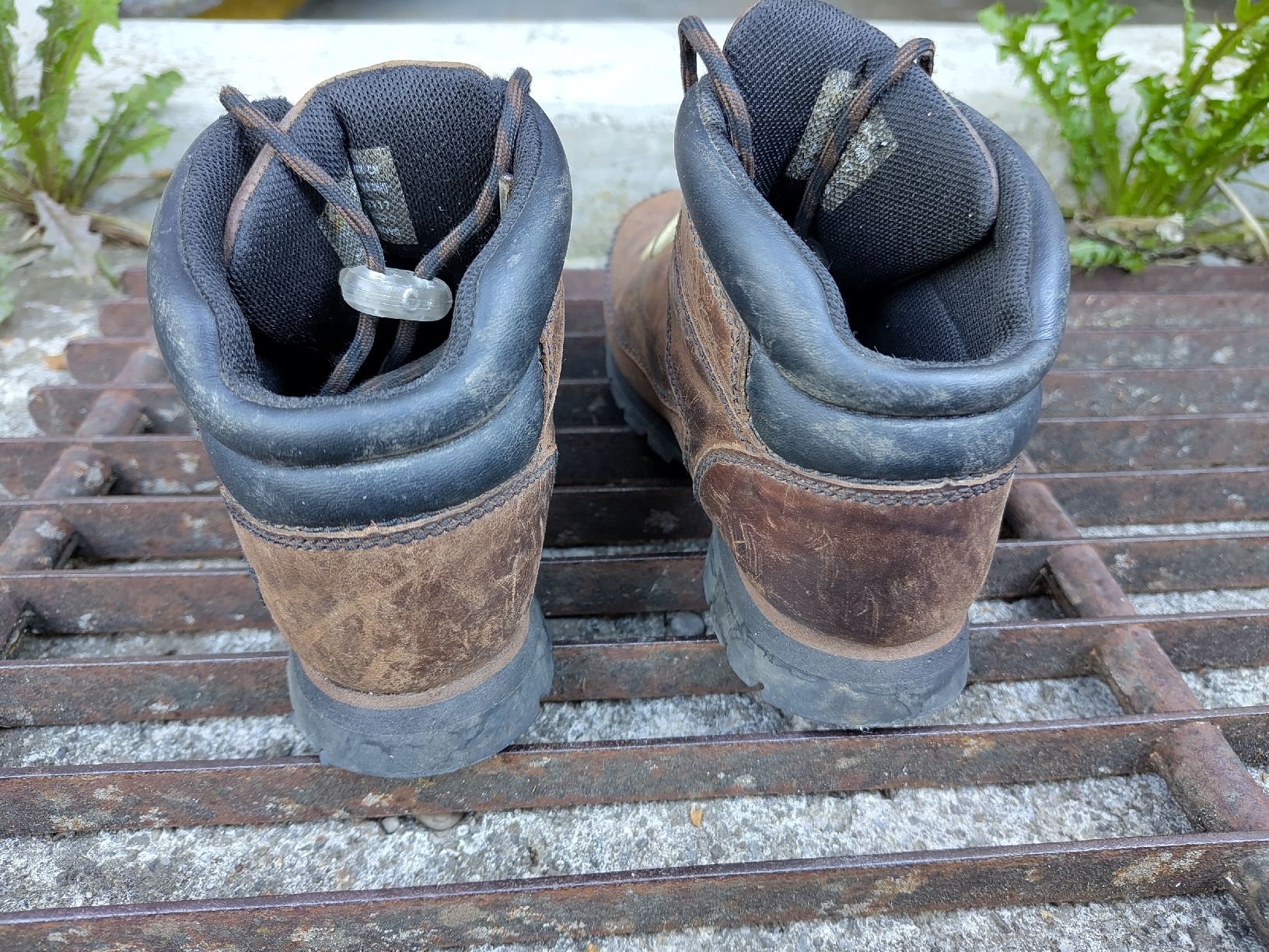 Timberland Scarpe per ragazzi: Wanderschuhe Timberland braun, Gr. 33 – Usato da St. Gallen venduto da Wysi 1