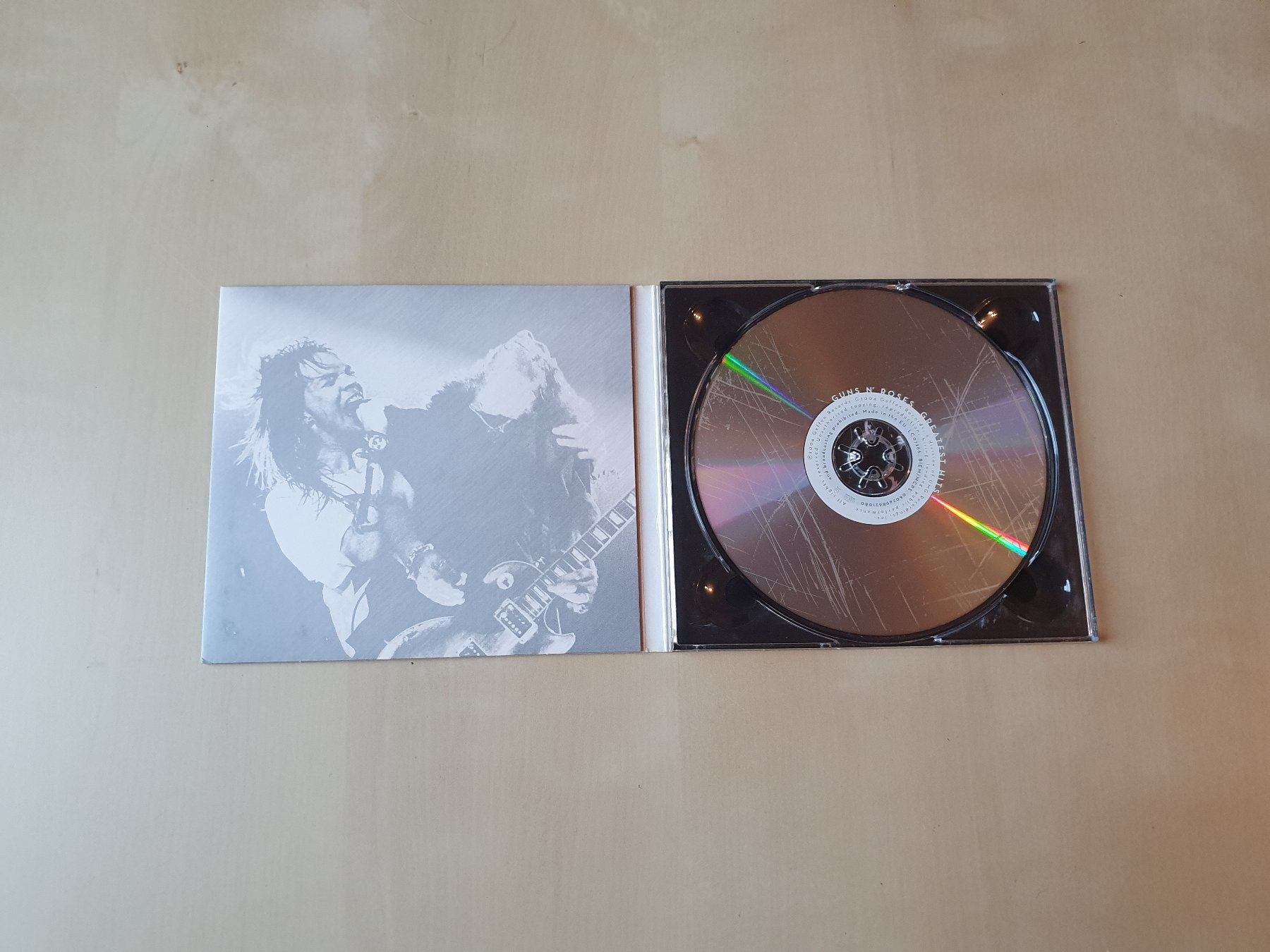 CD: Guns n Roses Greatest Hits – Usato da Stansstad venduto da collectorsshop 2