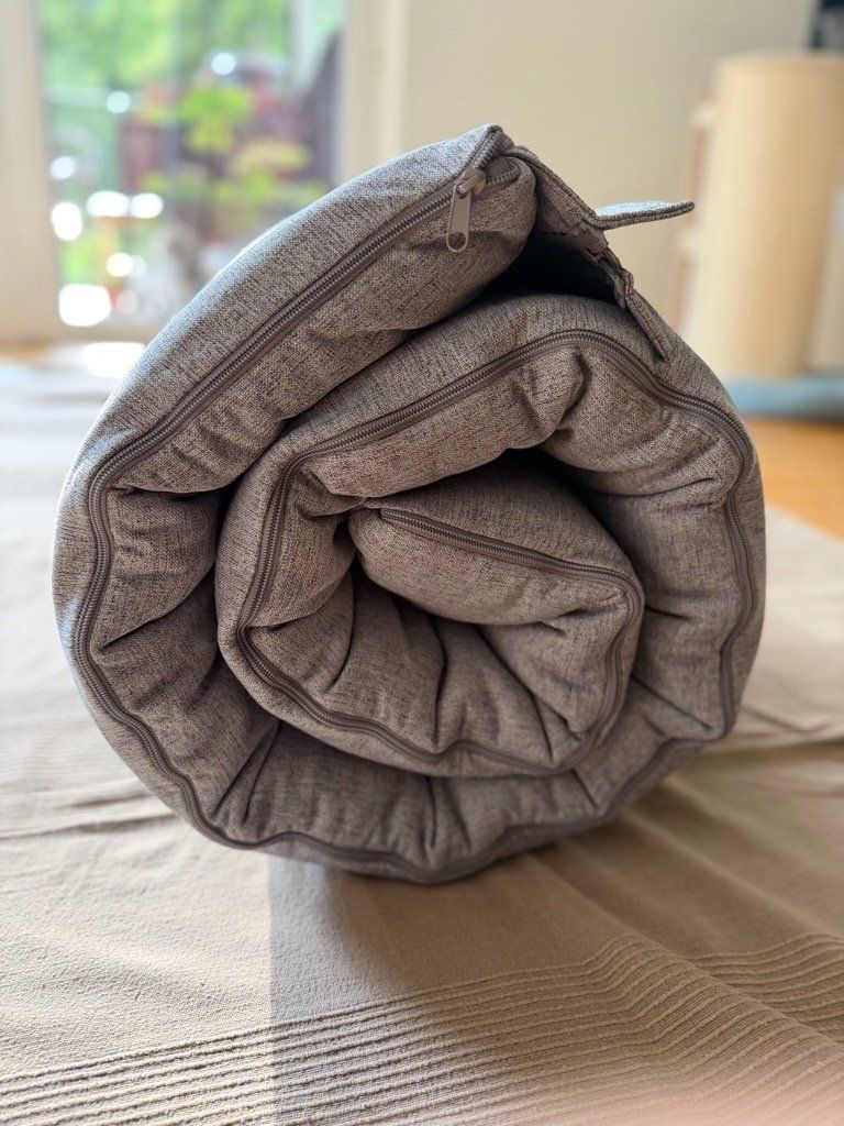 Matelas: MAXYOYO Futon / Matratzentopper – D'occasion à Bülach par jul_yzz9 3