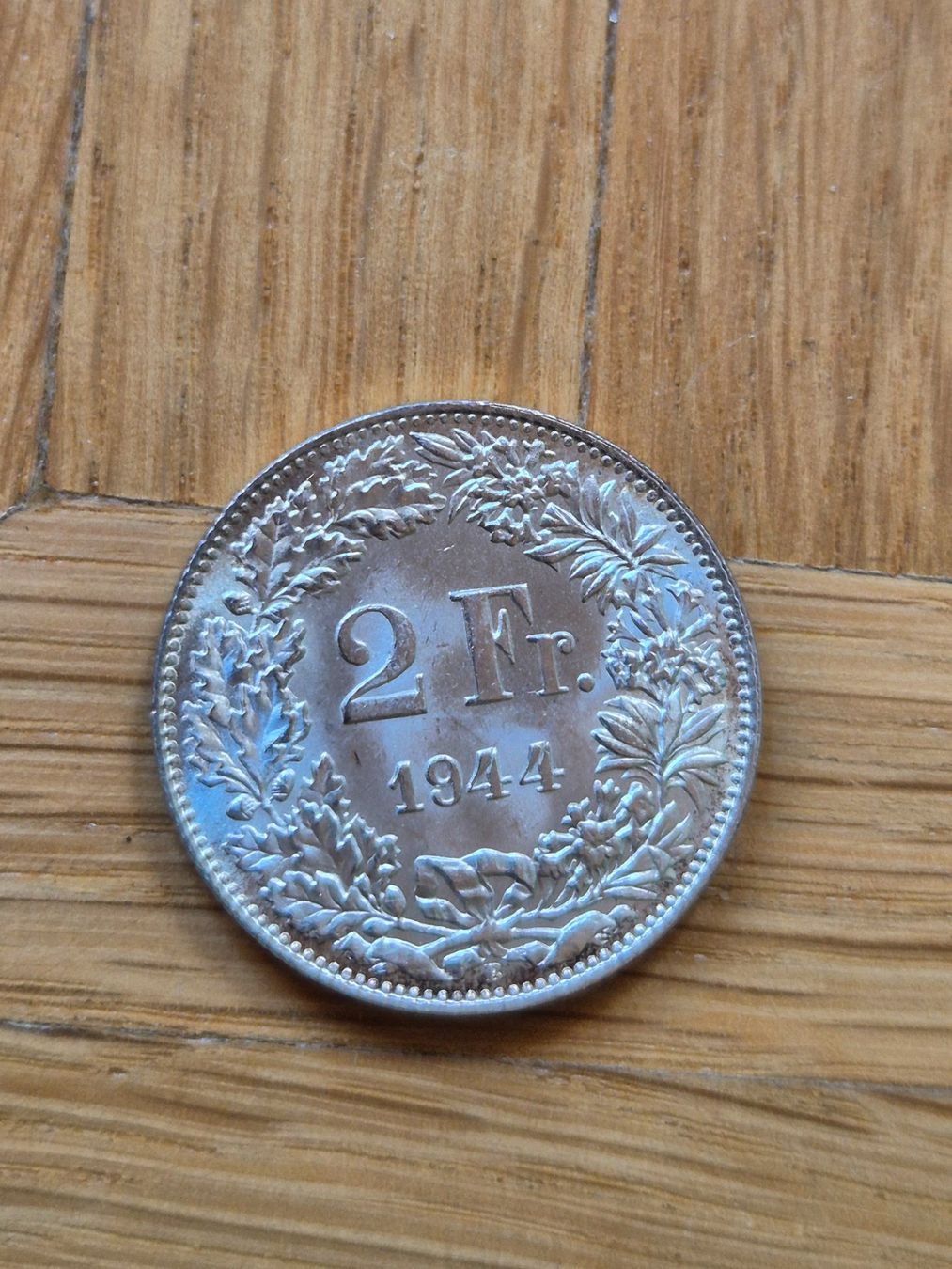 Toutes les monnaies: 2 Franken 1944 - unz. - RAR - ab Fr. 1.--! – D'occasion à Mels par Goldenfalcon
