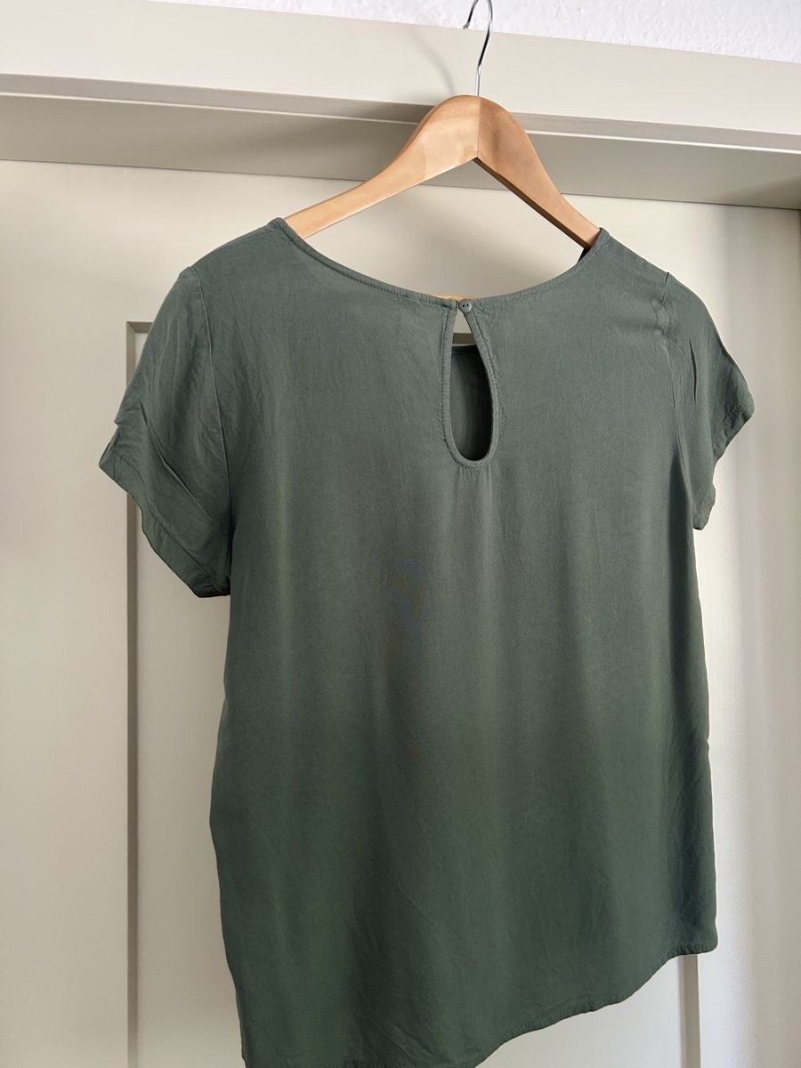 Only Chemisiers: Leichte Sommerbluse, oversized – D'occasion à Winterthur par neelom 1