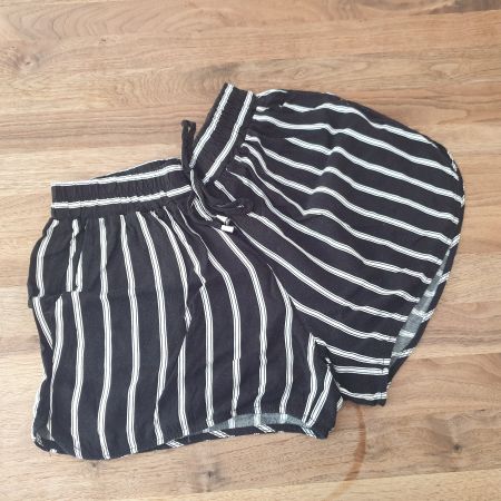 Sommer Shorts gestreift von Chicorée, Grösse S