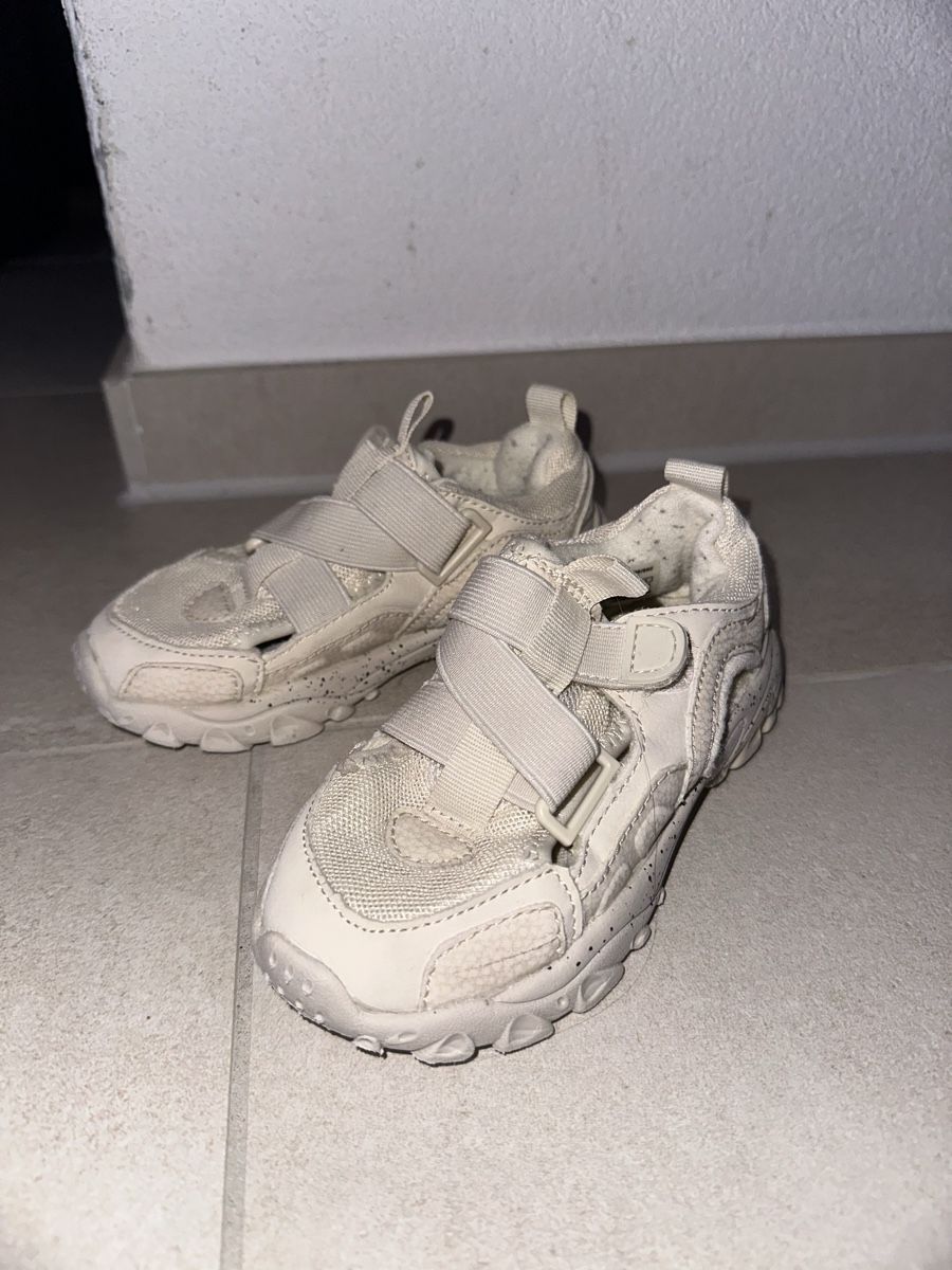 Zara Scarpe per ragazzi: Zara Sandale – Usato da Uzwil venduto da sul_svh6