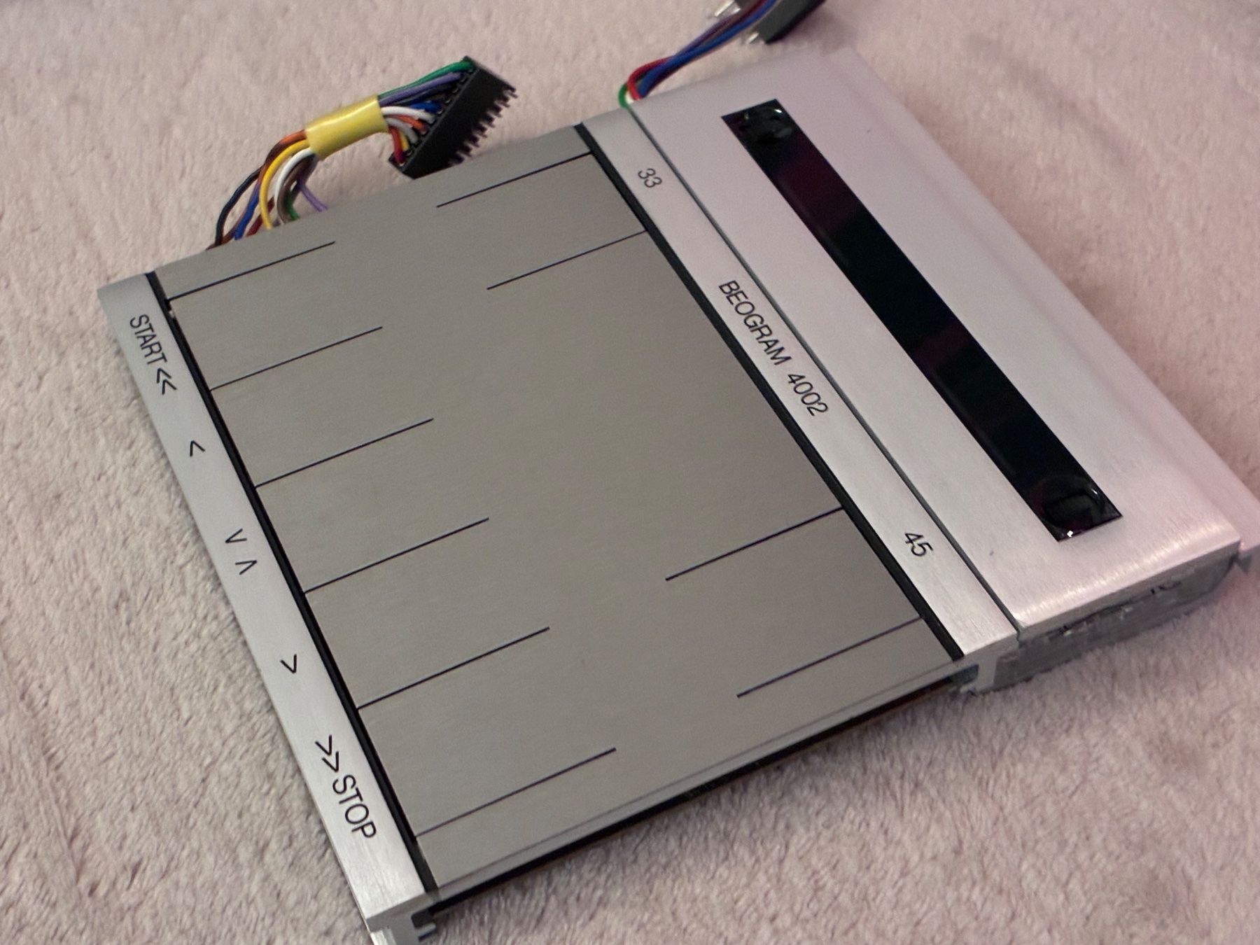 Bang & Olufsen Giradischi: Beogram 4002 original keyboard . – Usato da Zürich venduto da HiFiAtelier 1