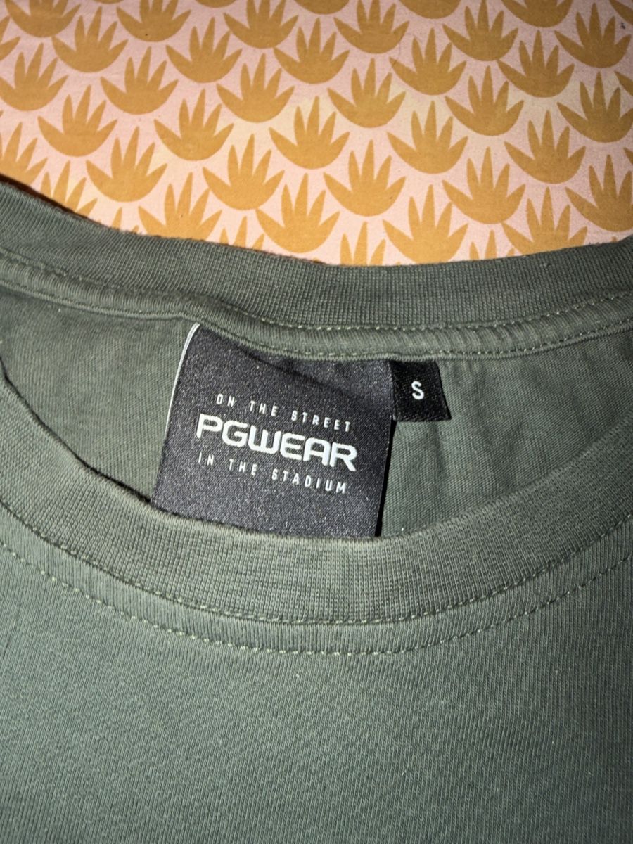 T-shirt: T-shirt PGWAR – Nuovo (secondo la descrizione) da Mollens VS venduto da tao_nh7g 1