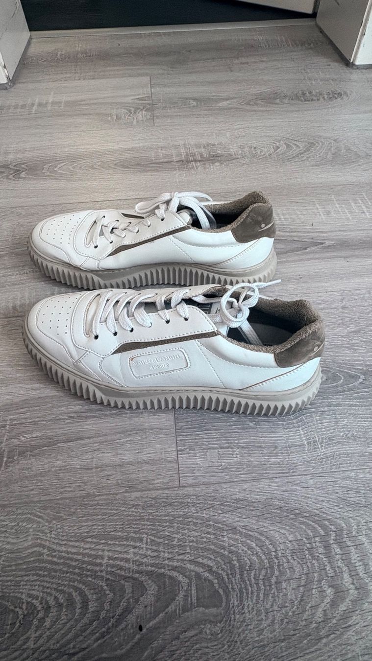 Scarpe da uomo: Voile Blanche Sneakers – Usato da Zürich venduto da ali_2hvm