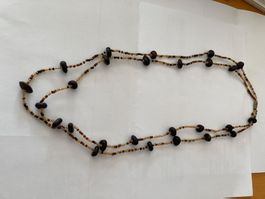 Kette in verschiedenen Brauntöne, handgemacht