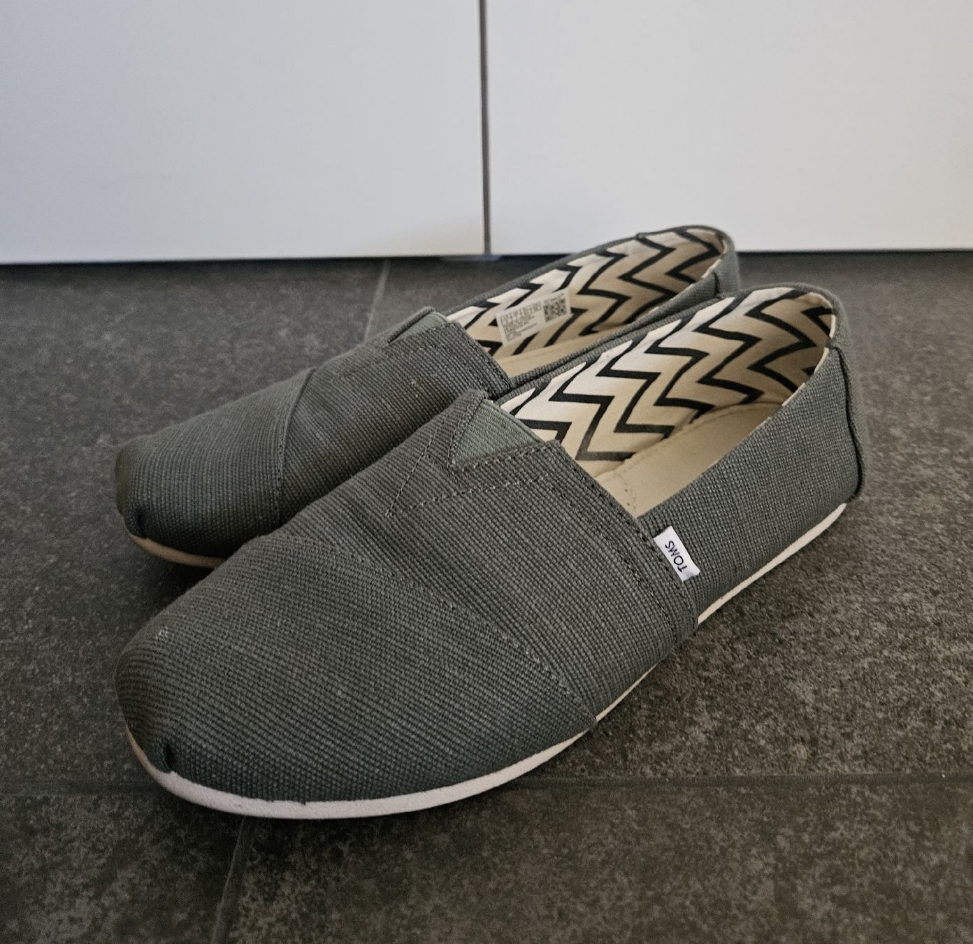 Toms Scarpe da donna: Mocassins Toms vert olive (taille 40) – Usato da Bussigny venduto da niwa_mikan