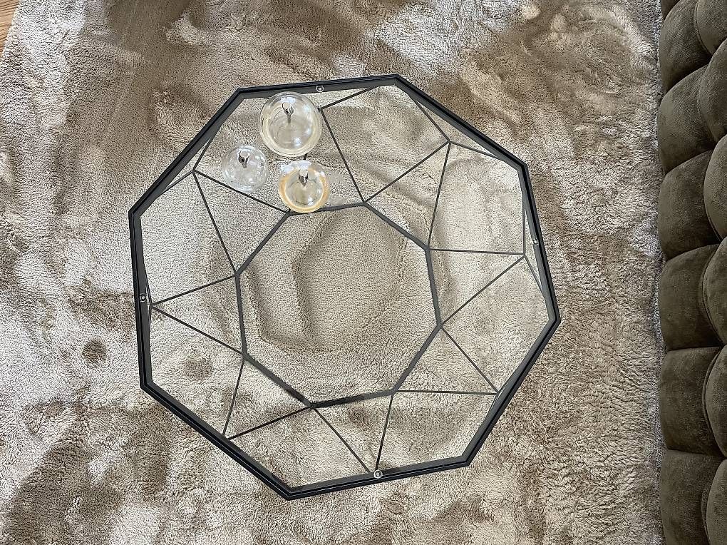 Tables: Table de salon en verre  – D'occasion à Morlon par did_j5bz 4