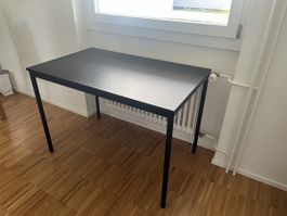 Küchentisch aus Holz