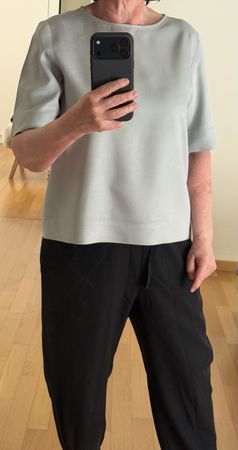 massgeschneiderter Top , italienische Seide, neu, Gr. M