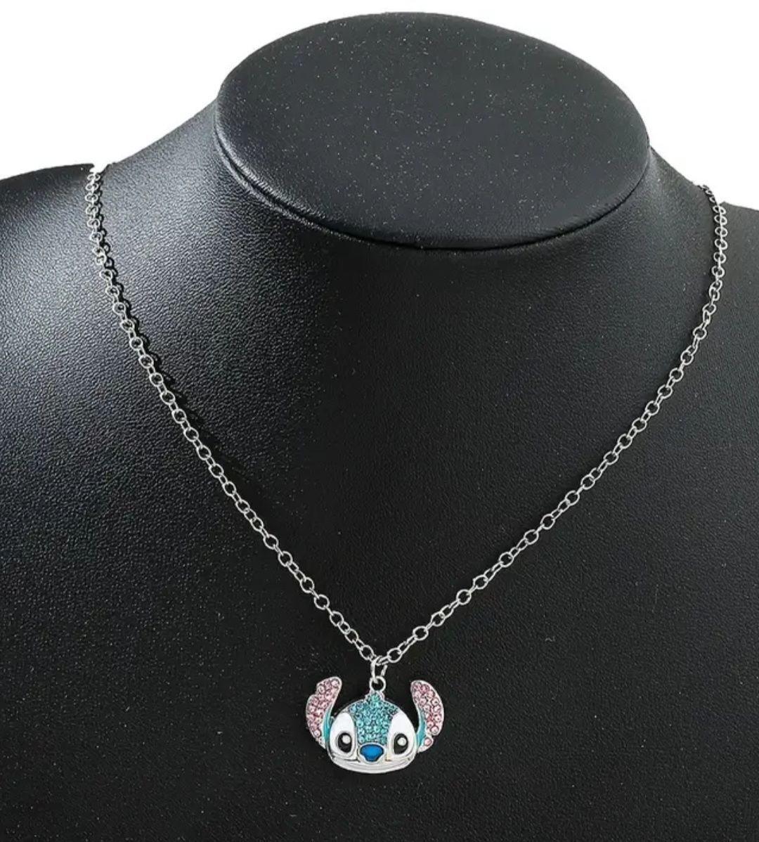 Catenine: Halskette mit Stitch Anhänger, Modeschmuck – Nuovo e nell'imballaggio originale da Neuhausen am Rheinfall venduto da lau_ns9q 1