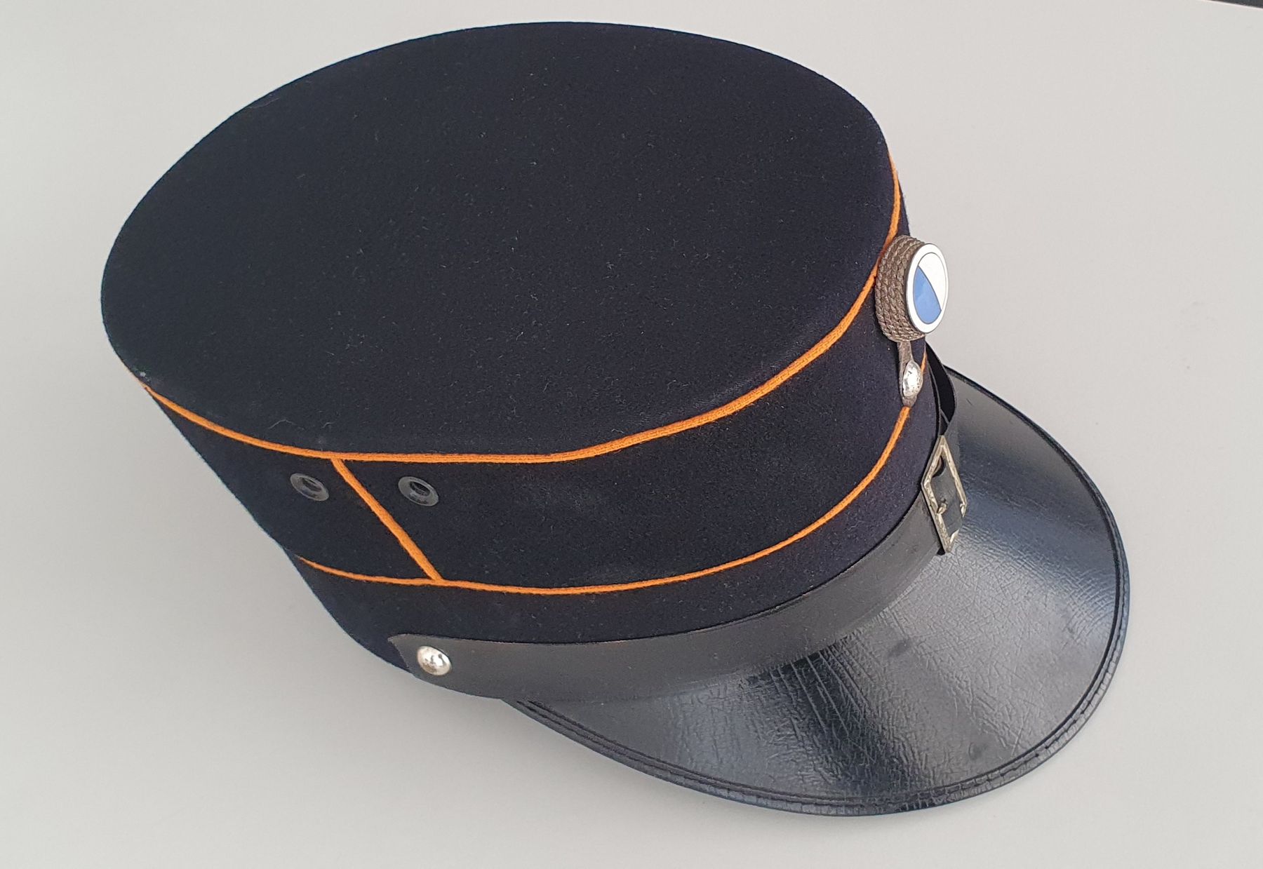 Schweizer Armee Uniformen: Uniformenmuetze – Gebraucht aus Kreuzlingen von Rschweiz1 2