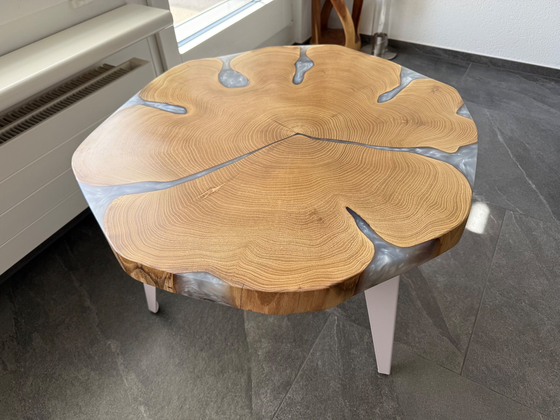 Tavoli: Epoxydharz Couchtisch – Nuovo e nell'imballaggio originale da amriswil venduto da danihgt