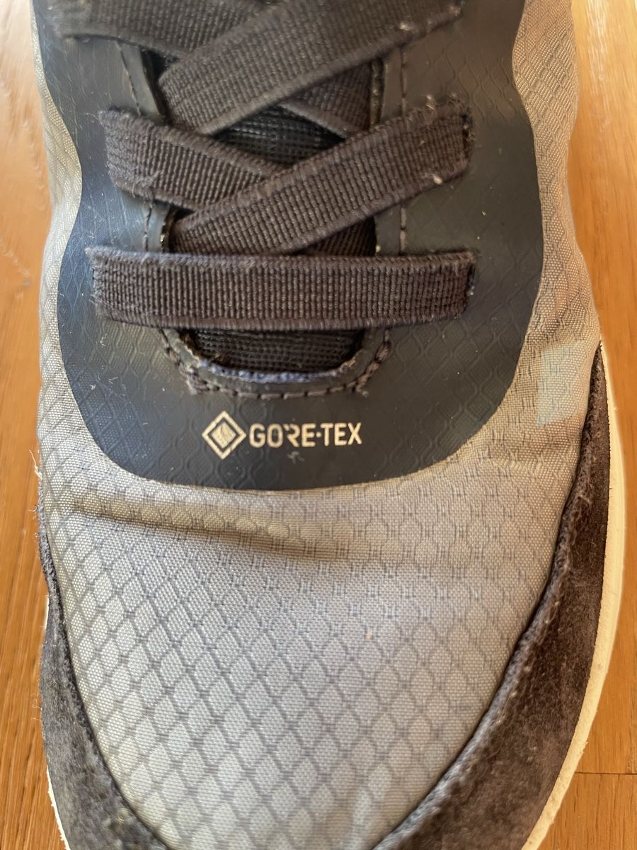 Scarpe per ragazzi: Trekkingschuhe / Sneaker – Usato da Aarwangen venduto da erd_ngx8 5