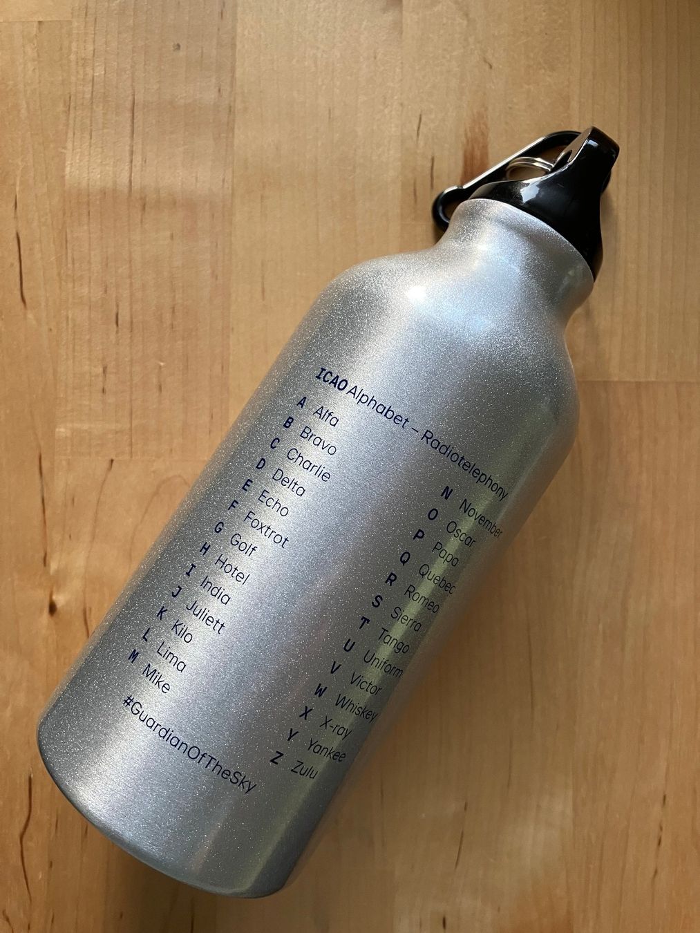 Borracce & Thermos: Skyguide Aluminium Trinkflasche mit Karabiner, 400ml – Nuovo e nell'imballaggio originale da Kloten venduto da jan_xn8f 1