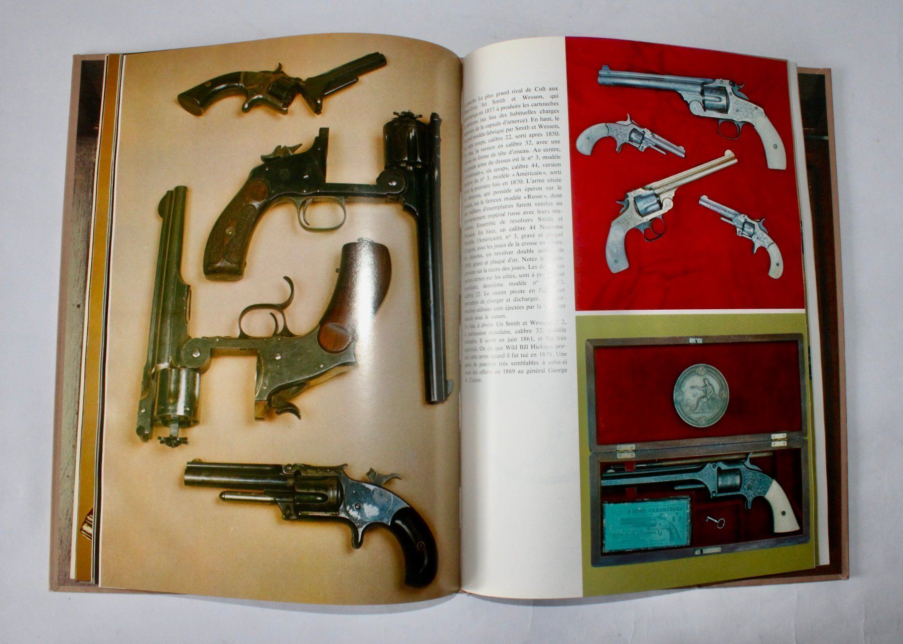 Libri: 2 BÜCHER UND 2 HEFTCHEN ÜBER FEUERWAFFEN. – Usato da Grandcour venduto da Flowerstyle 2