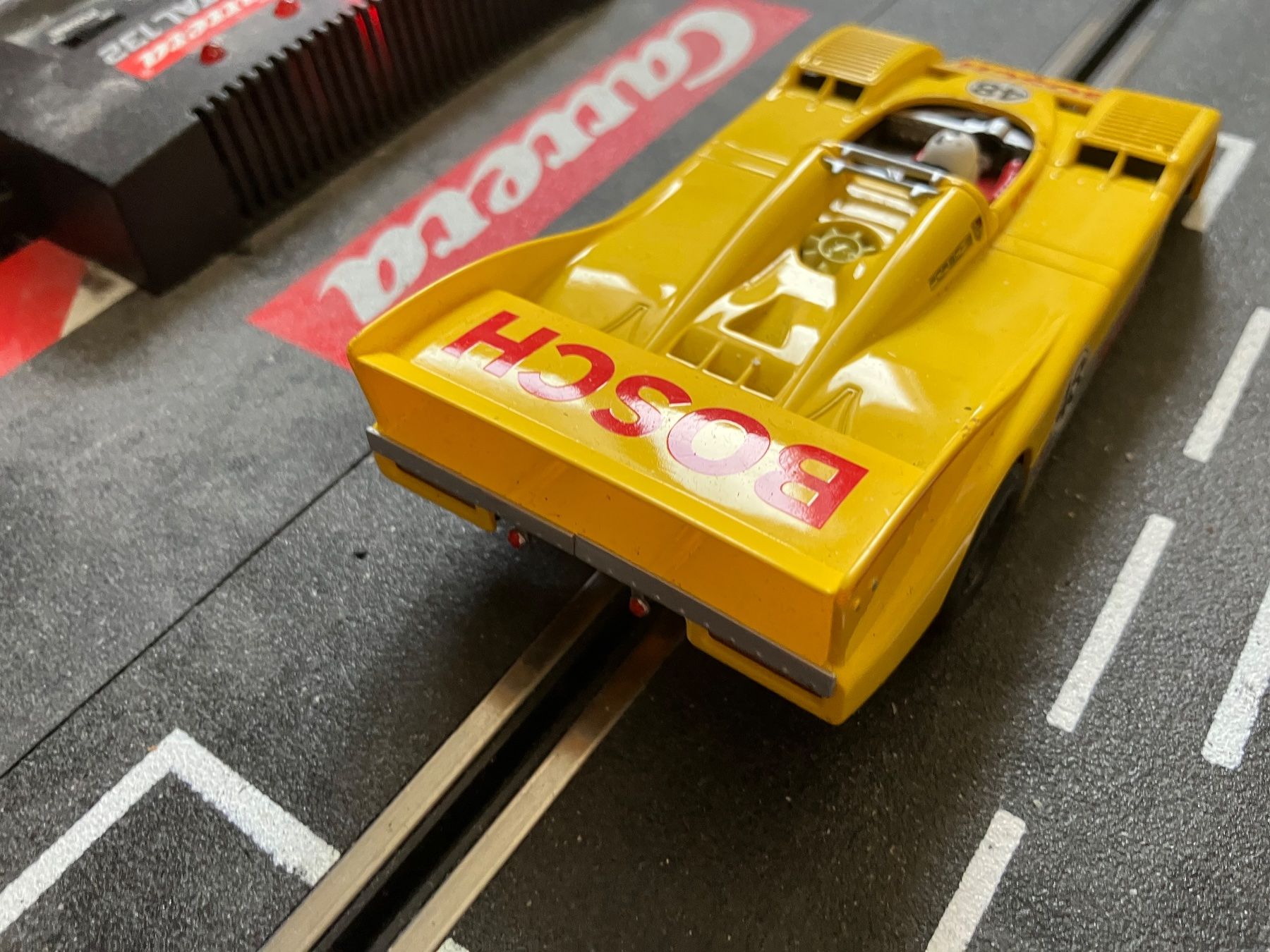 Carrera Piste: Carrera D132 Porsche 917/30 BOSCH #48 – Usato da Möriken AG venduto da schmueke01 3