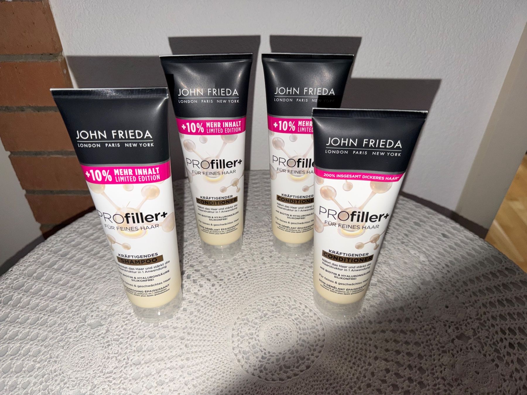 Prodotti per capelli: John Frieda Haarpflege Set, Shampoo, Conditioner, Maske – Nuovo e nell'imballaggio originale da Brunnenthal venduto da Eco07 1