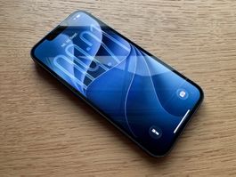 Apple iPhone 13 128 GB Blau – Akku 100% – neuwertig