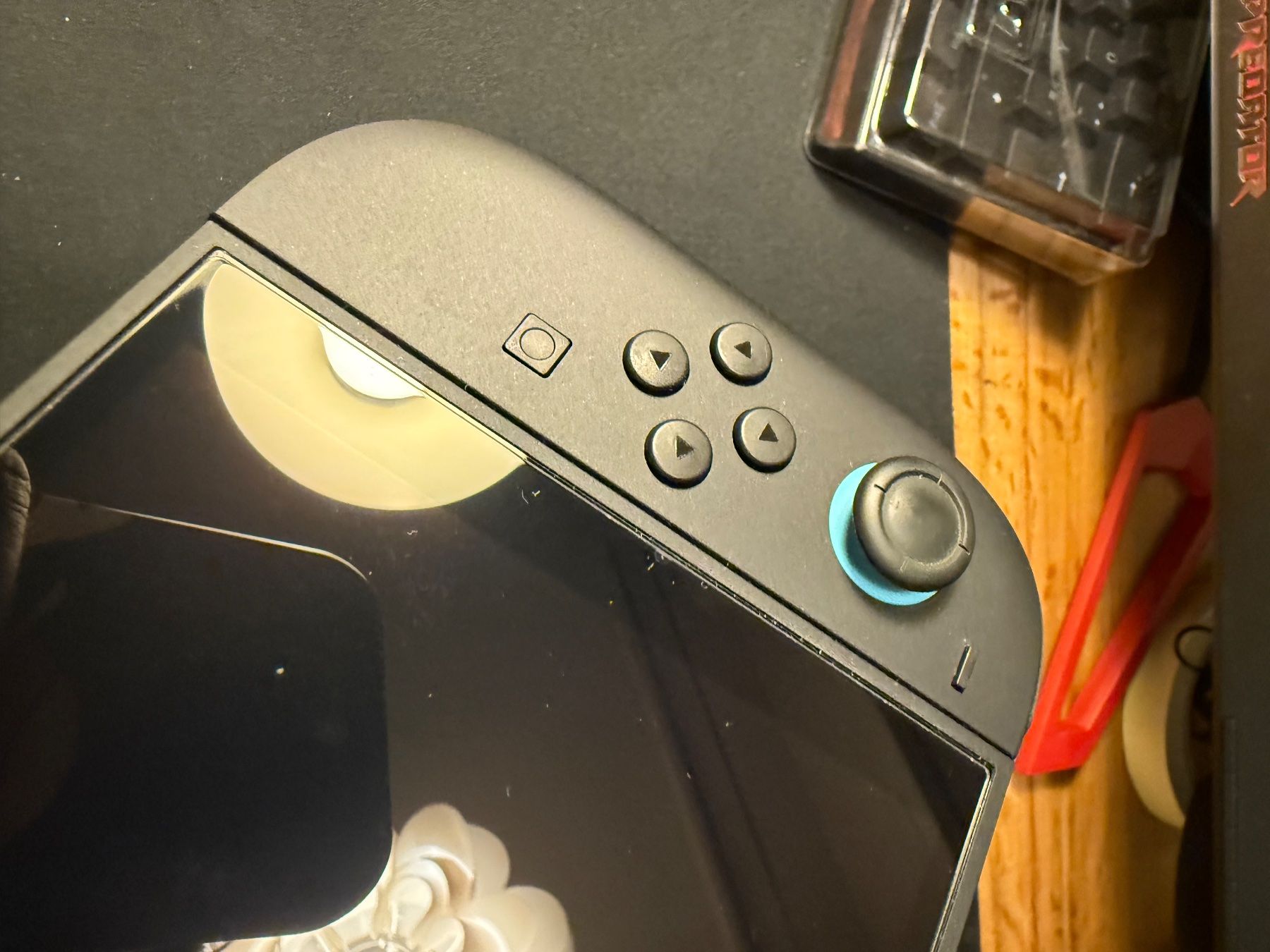 Nintendo Konsolen: Nintendo Switch 2 inkl. Pro Controller und Tomodachi Life – Gebraucht aus Zürich von mic_qnt9 4
