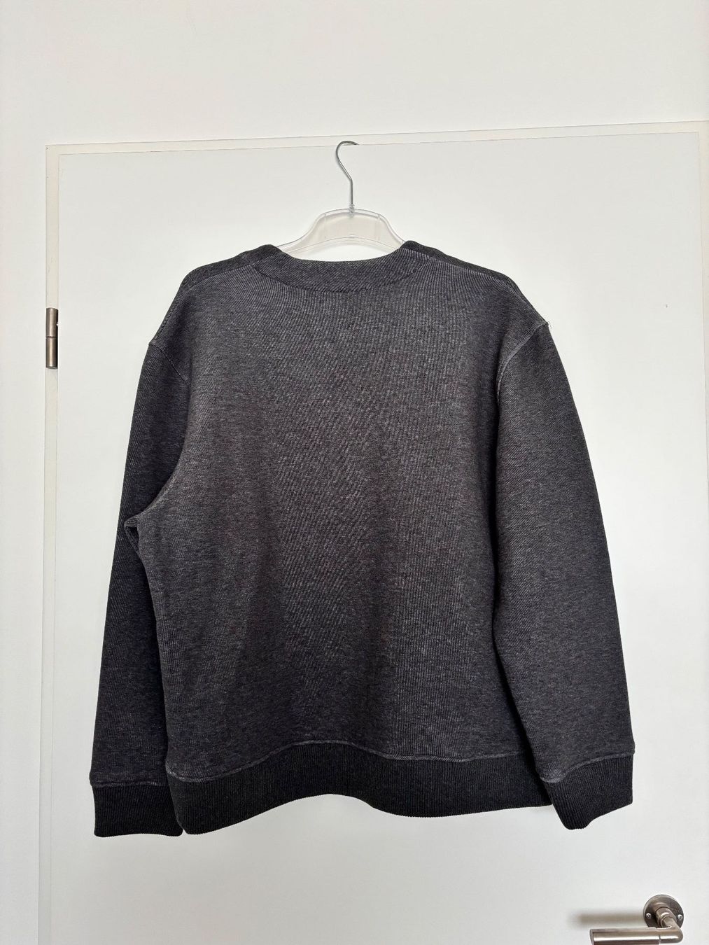 Cos Giacche: COS Scuba-jersey Cardigan Gr. M – Usato da Bottmingen venduto da ana_5hrv 5