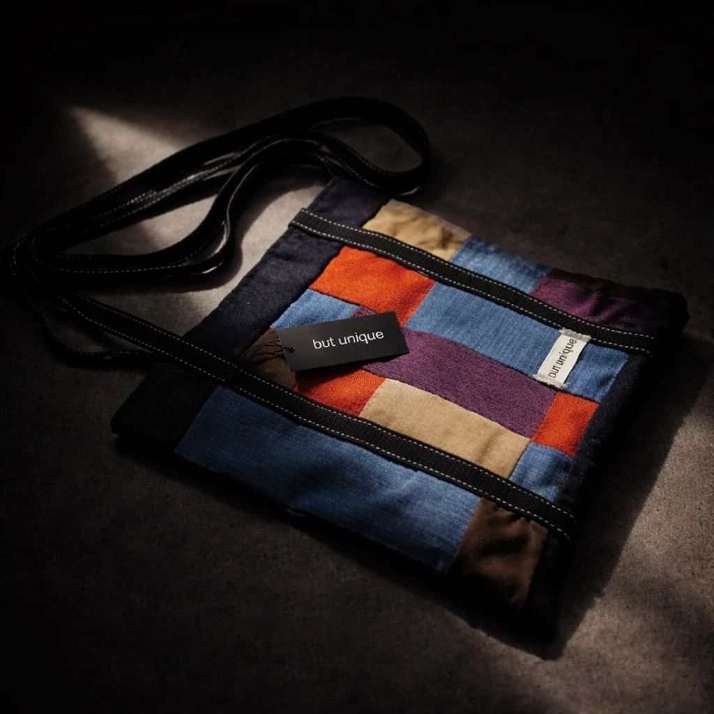 Sacs femmes: Handgemachte Patchwork-Tasche - Einzigartiges Design – Neuf (Voir description) à Leuk-Stadt par nadlerhu
