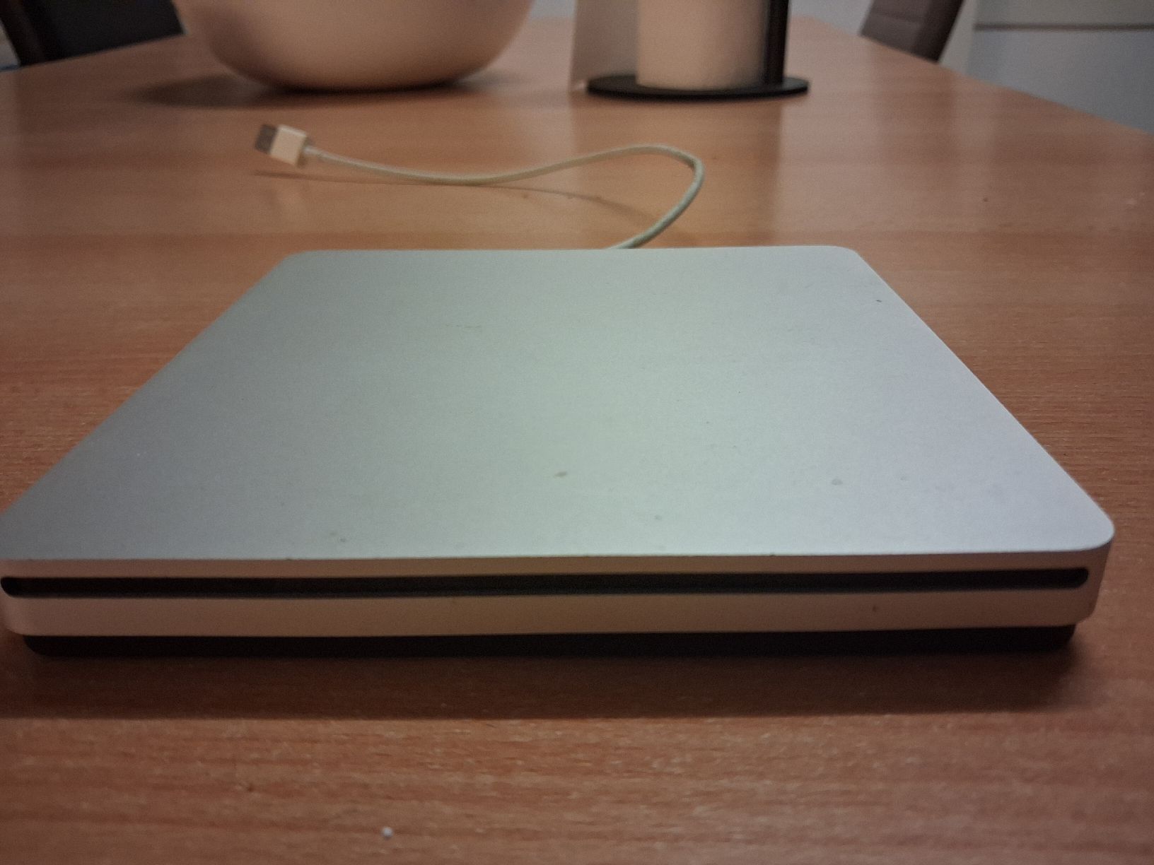Apple Systèmes audio & multimédias: Lecteur Apple externe – D'occasion à La Chaux-de-Fonds par syl_lvy2