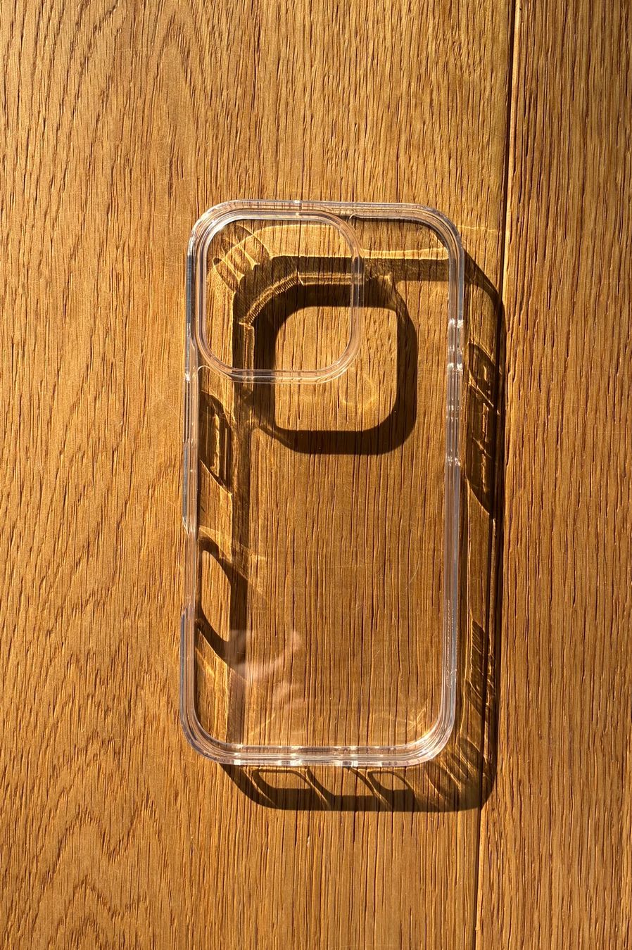 Cover & Protezioni schermo: Iphone 16 pro Handyhülle transparent – Usato da Chur venduto da Capeto