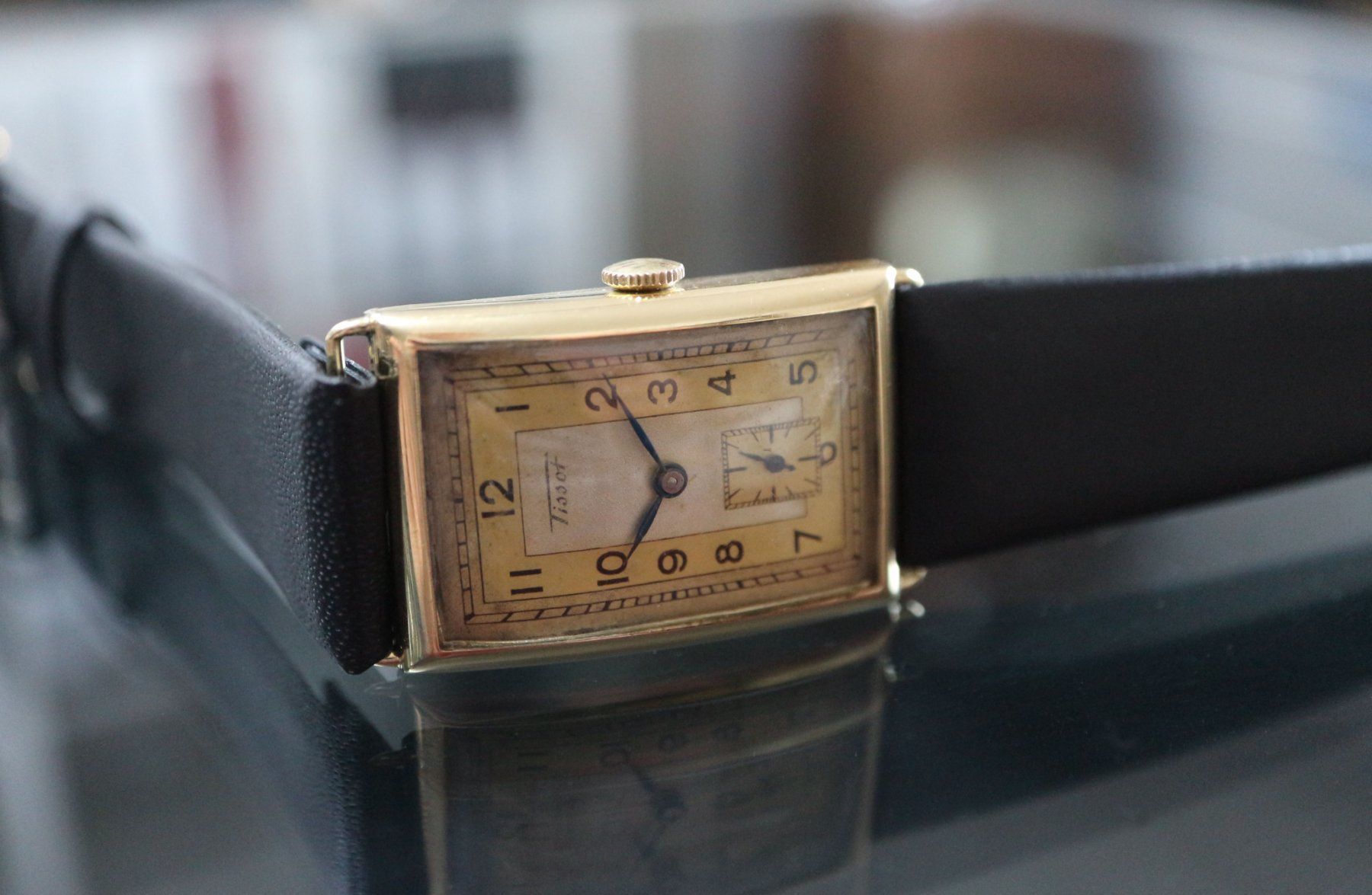 Tissot Uhren: Tissot Antimagnetisch, 14 Karat Gold – Gebraucht aus Bülach von Uhrenwerkstatt 3