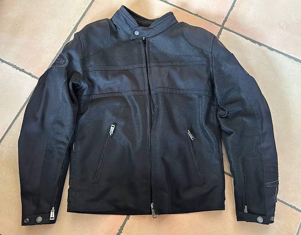 Giacche: Veste moto Helstons taille M – Usato da Arnex-sur-Orbe venduto da flo_777