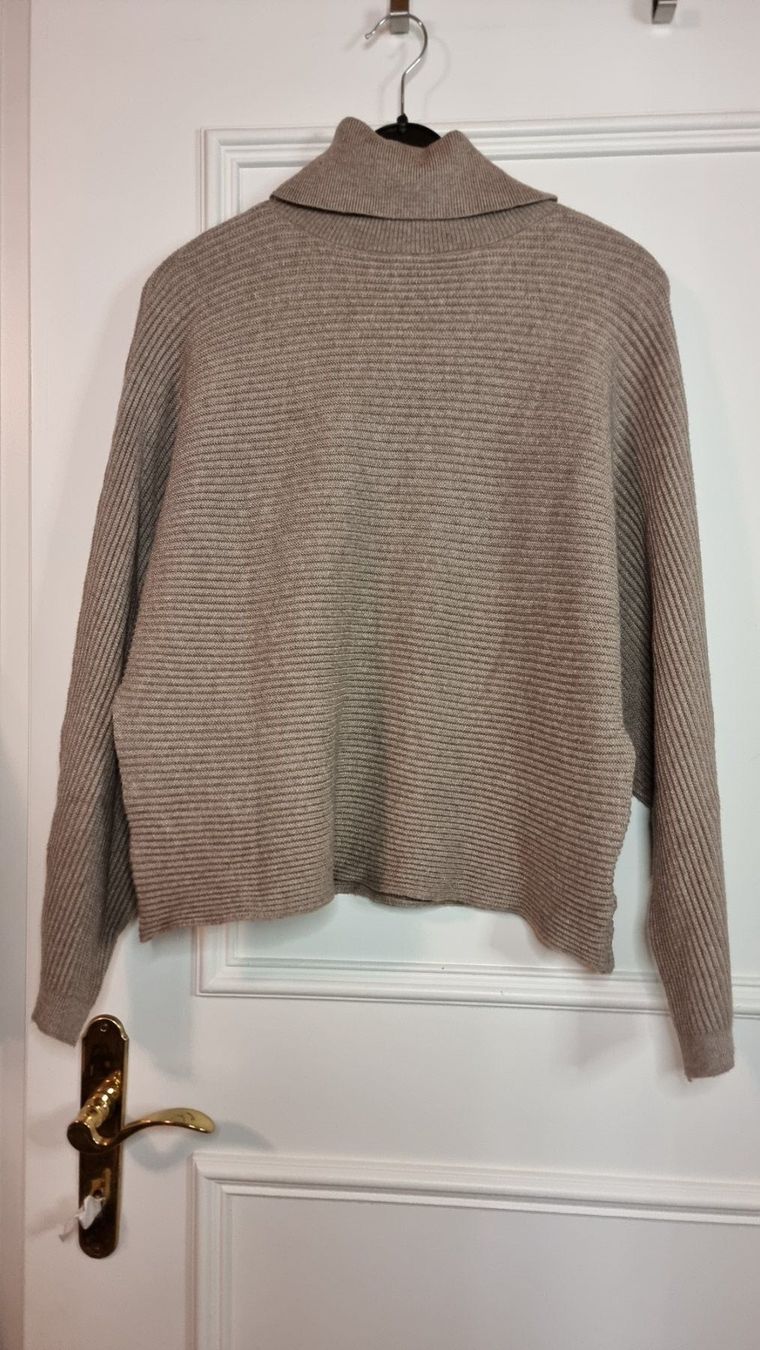 Maglioni & Felpe: Kuscheliger Damen Rollkragenpullover, Gr.40  Winter-Look – Usato da Wald ZH venduto da CapLux 2