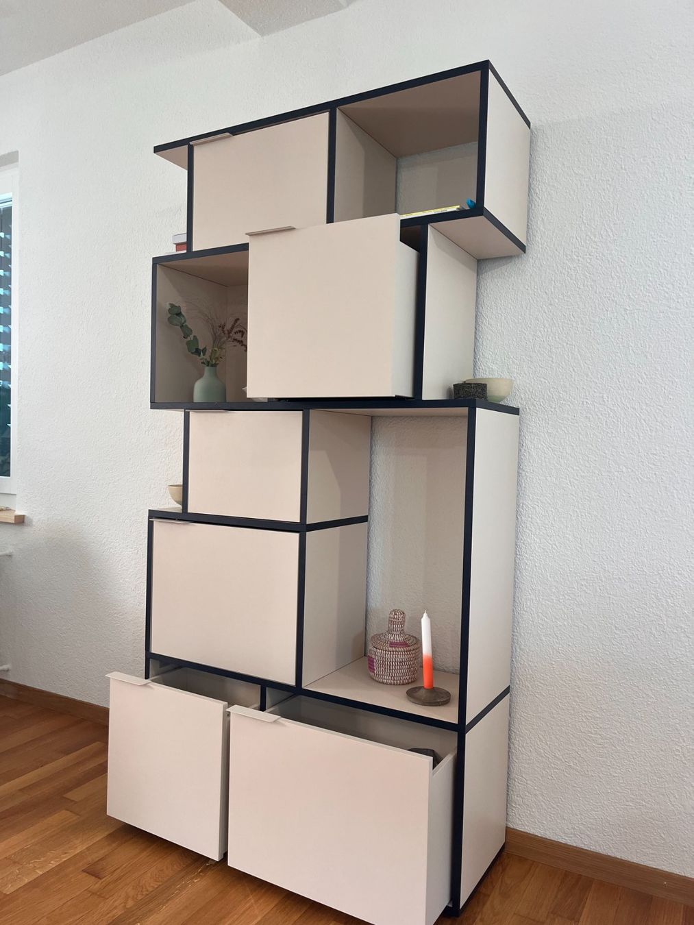Tylko Regale: Tylko Design-Regal - Sand / Mitternachtsblau – Gebraucht aus Winterthur von naott 4
