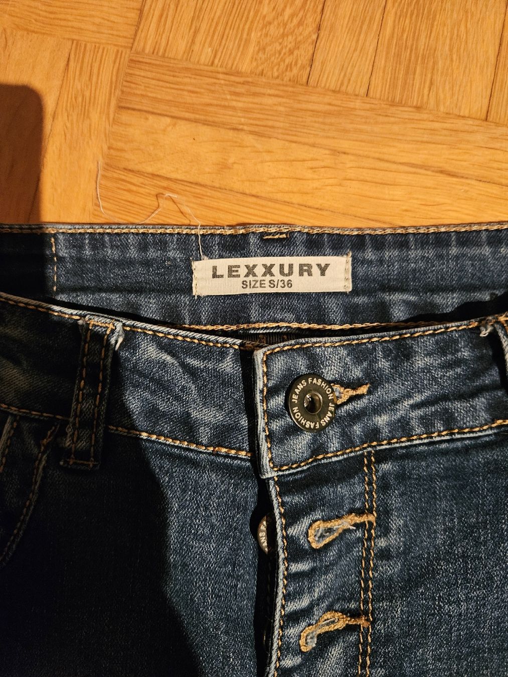 Jeans: Jeans Paket  – Gebraucht aus Tagelswangen von feger2 1