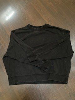 Maglioni & Felpe: schwarzes sweat-shirt small – Usato da Schwarzenberg LU venduto da kindler007 1