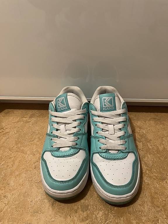 Scarpe da donna: Karl Kani Schuhe Grösse 39 – Usato da Hochdorf venduto da lor_dk57 1