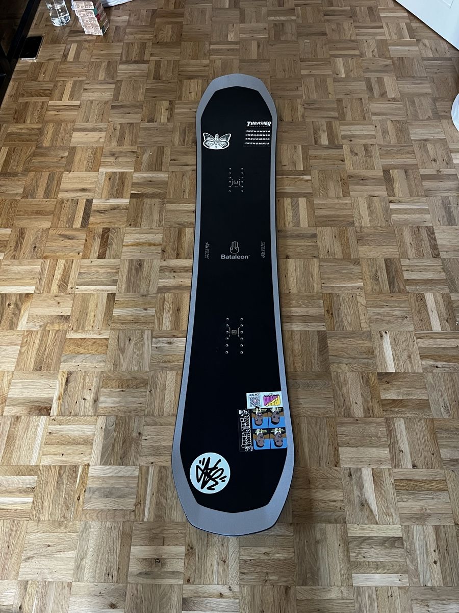 Board: Bataleon evil twin snowboard – Usato da Jona venduto da itisarion