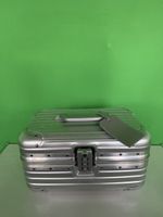Rimowa Beauty Case silber Aluminium