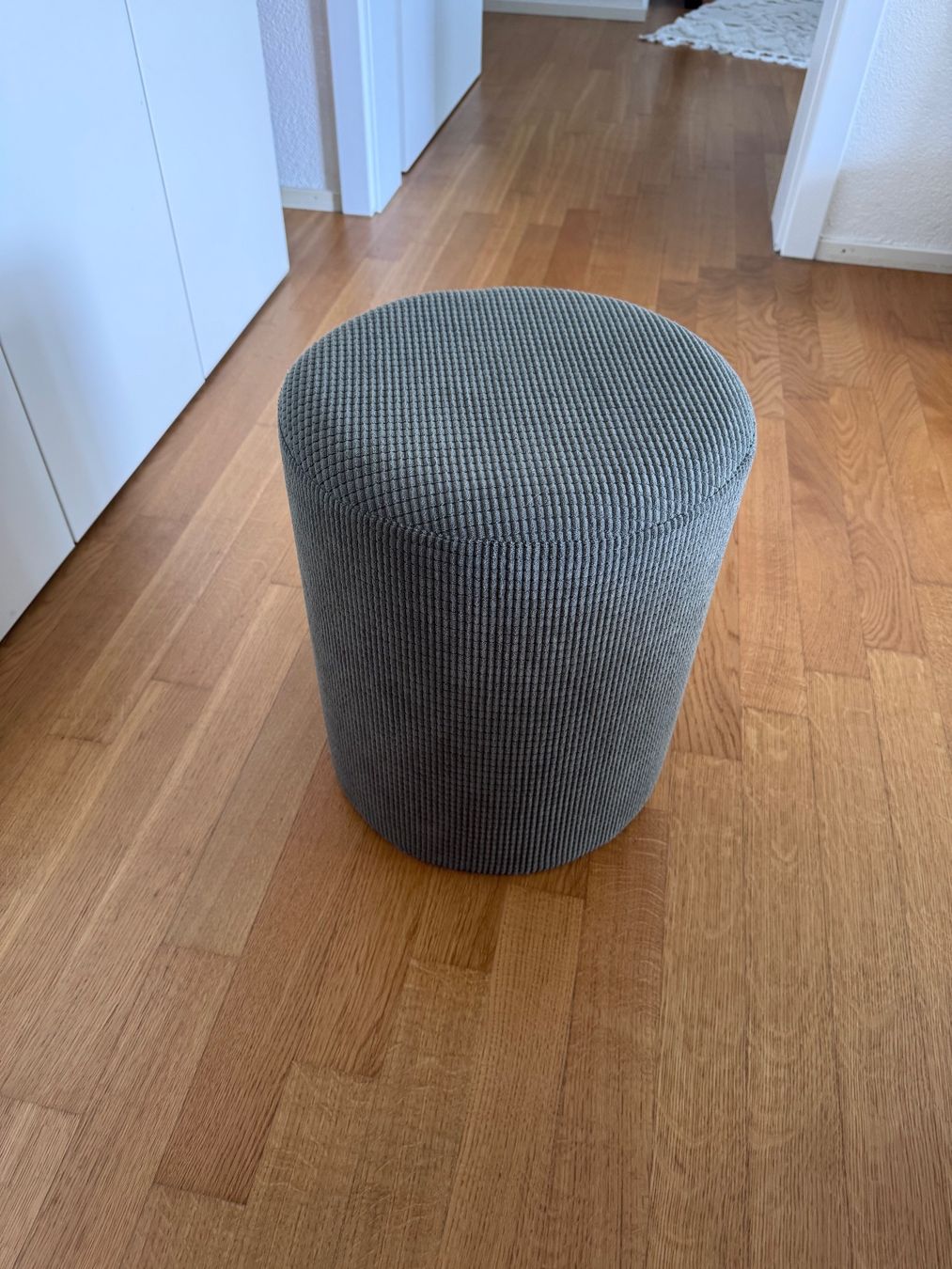 Tabourets: Hocker olivgrün – D'occasion à Herzogenbuchsee par _jaaanita