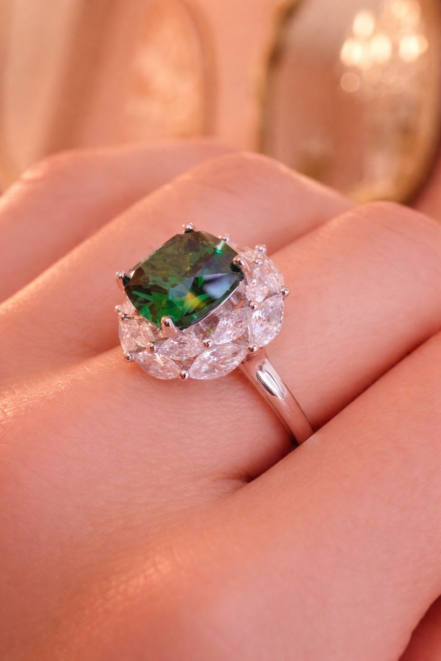 Anelli: Bague Impératrice Emeraude – Nuovo e nell'imballaggio originale da St-Maurice venduto da Sandrinette123 2