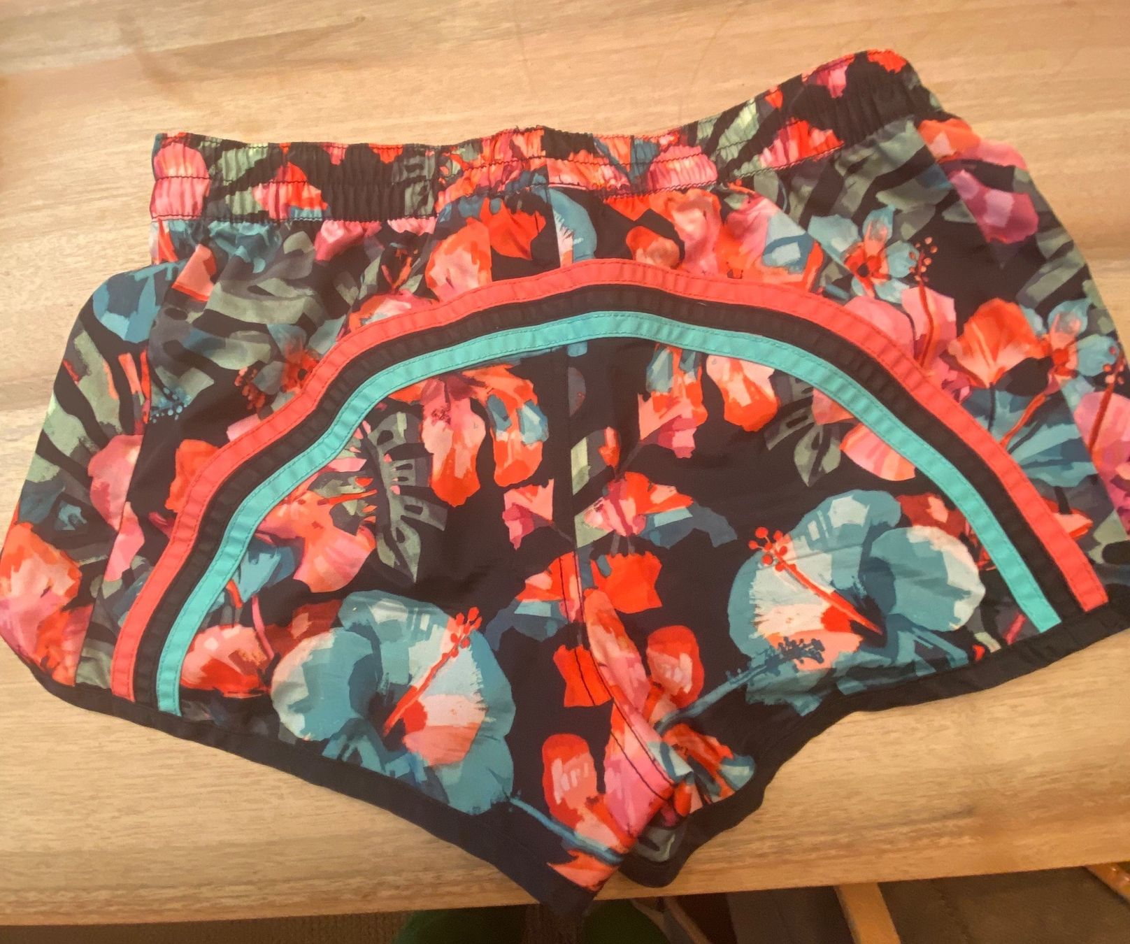 Pantaloni: Shorts Hotpants – Nuovo (secondo la descrizione) da Herrenschwanden venduto da Cate67 3