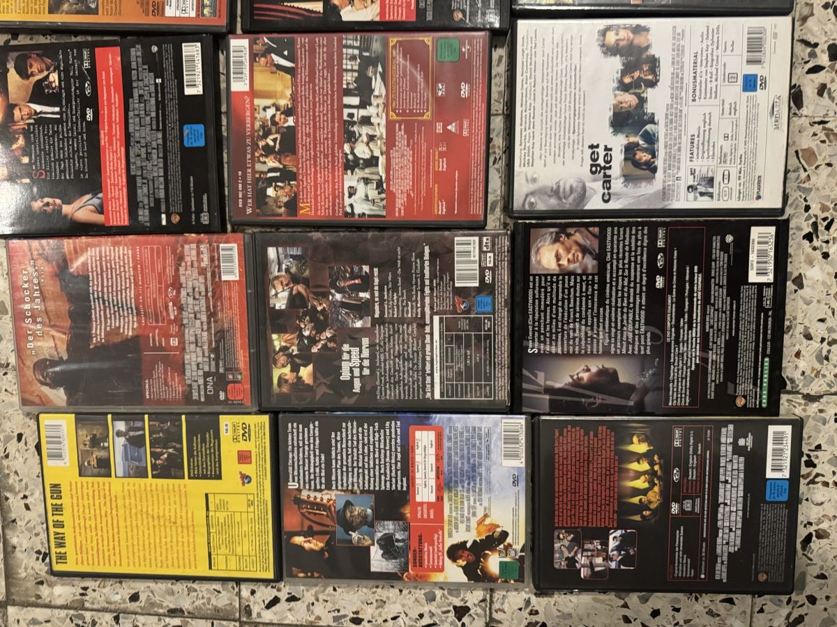 Tutti i DVDs: DVDs divers: Yamakasi, Cypher, Con Air, etc. – Usato da Brügg BE venduto da haj_9zhk 7