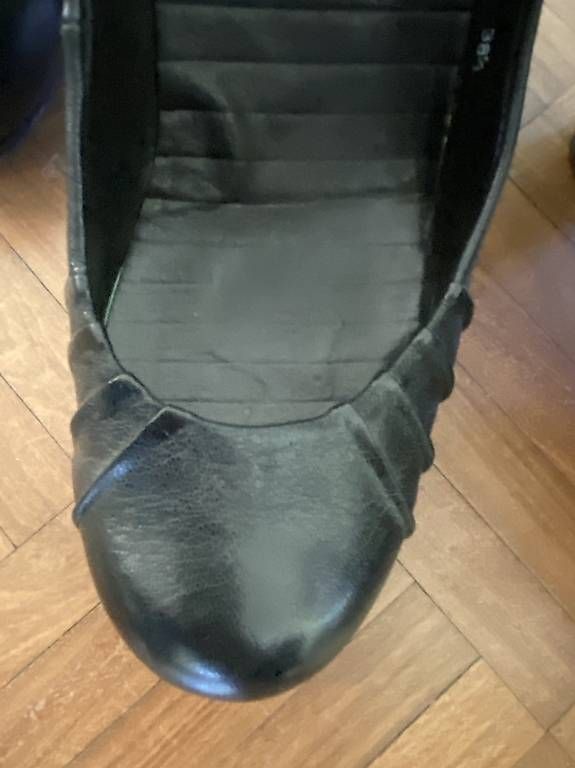 Damenschuhe: 2 Paar Chie Mihara Pumps – Gebraucht aus Zürich von hannibal09 3