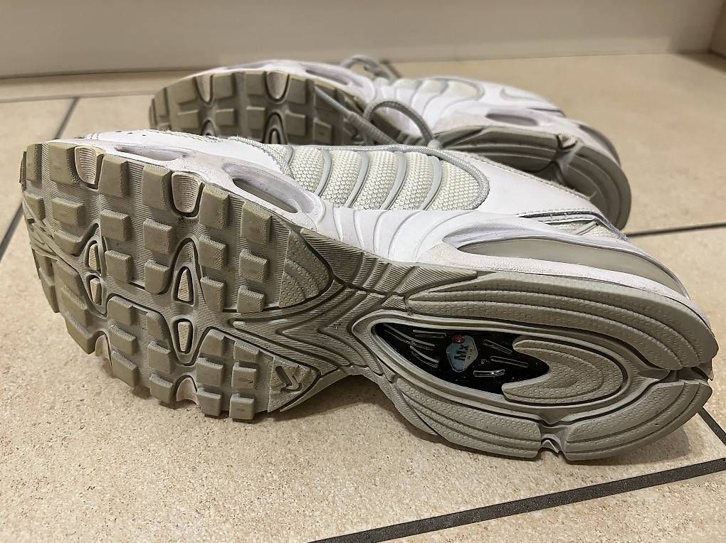 Scarpe da donna: Nihe Air Max blanches taille 38,5 – Usato da Yverdon-les-Bains venduto da car_xd5s 2