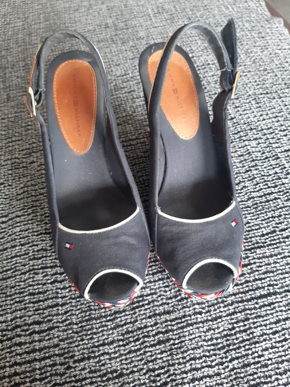 Tommy Hilfiger Scarpe da donna: Keilschuh – Usato da Zürich venduto da nad_6mxz