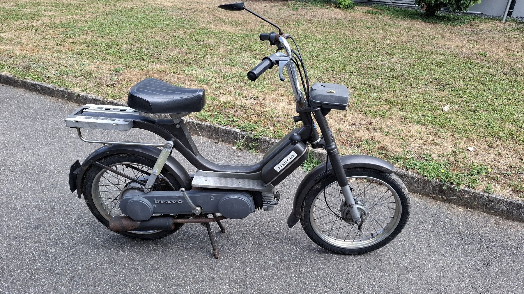 Piaggio Mofas: Piaggio Bravo ohne Ausweis – Defekt aus Künten von Rocchi71