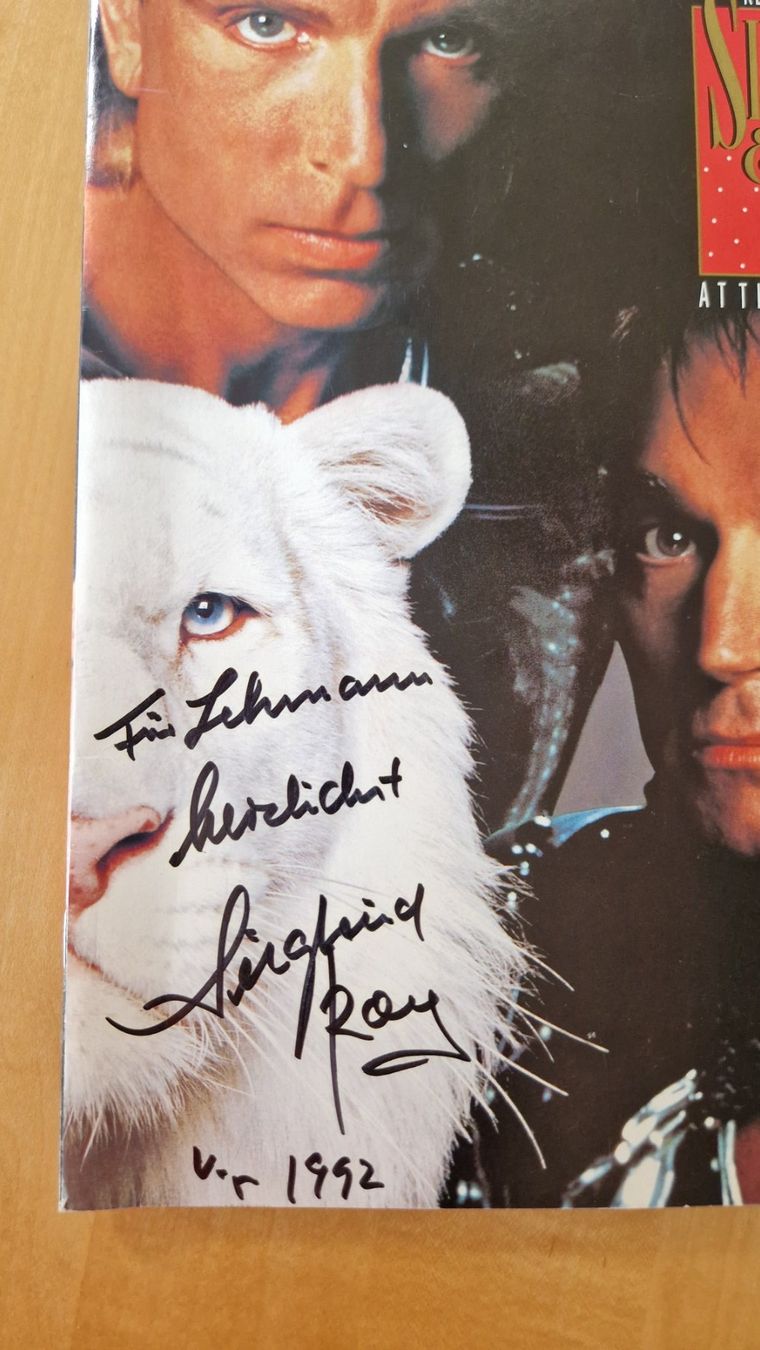 Autografi: Siegfried und Roy, Original Autogramme auf Heft in Farbe – Usato da Salmsach venduto da aacs65 7