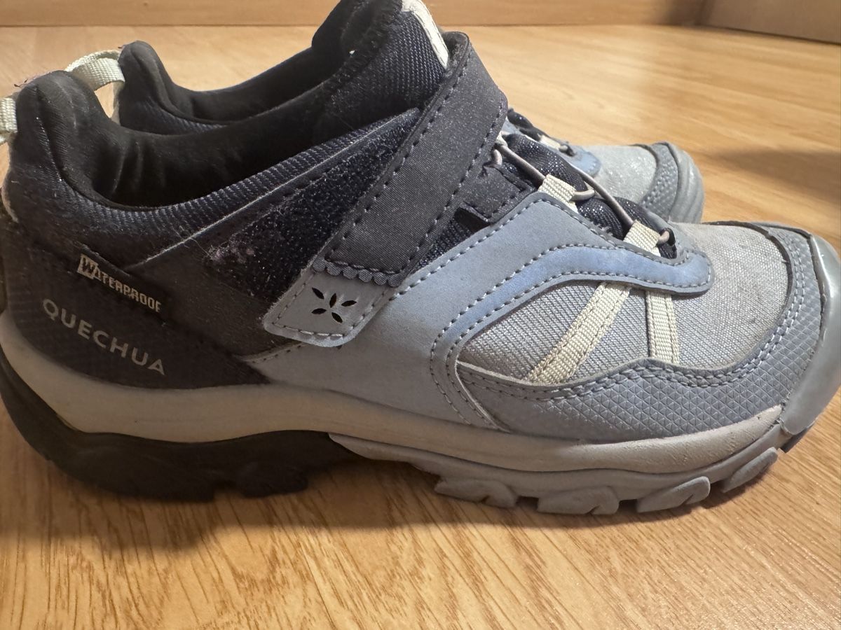 Decathlon Scarpe da uomo: Quechua Wanderschuhe gr.34 – Usato da Ennetbürgen venduto da ybo_fp2b