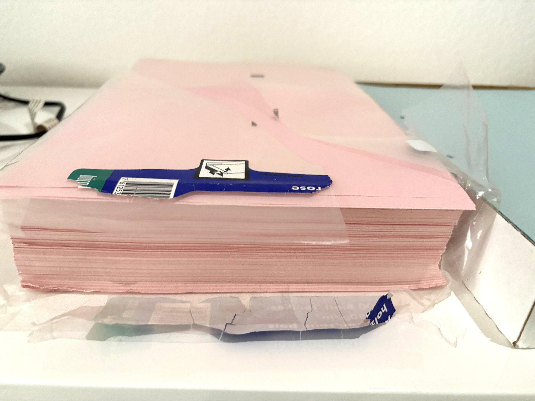Tutte le decorazioni: Drucker Pappier rosa und hellblau – Nuovo e nell'imballaggio originale da Glattbrugg venduto da Ariel012 3